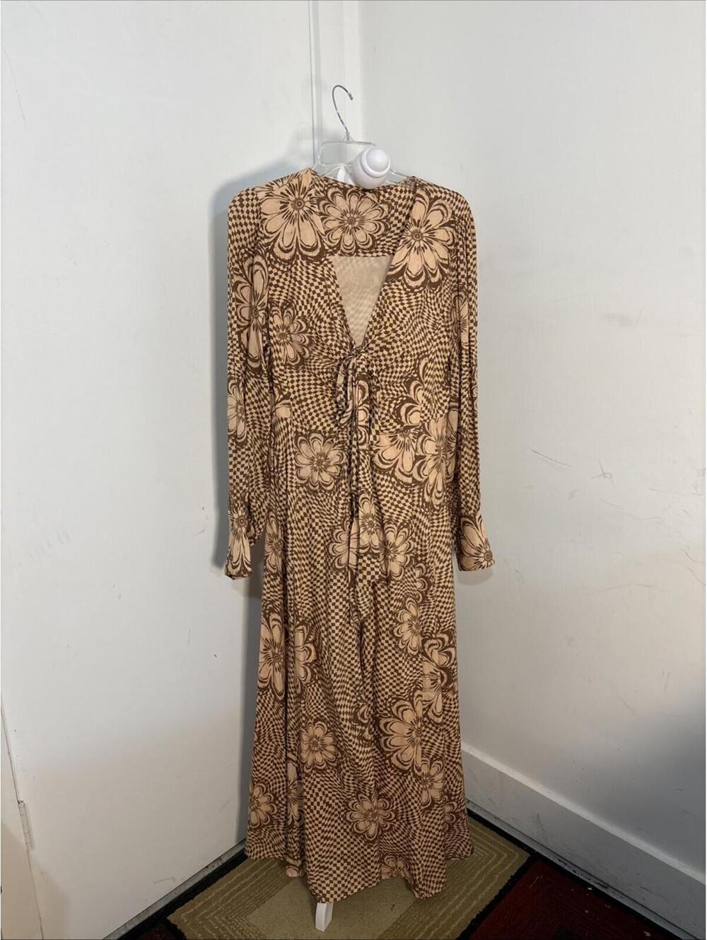 NWT‎ Free People Feeling Groovy Maxi Dress Peach/Brn Floral Long Sleeve Size M
